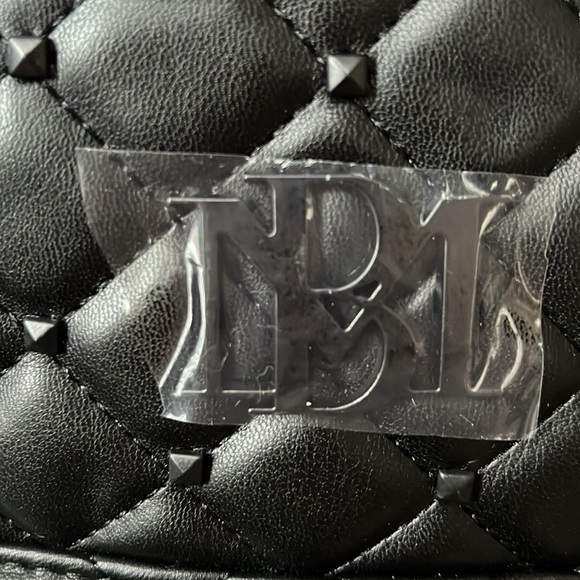 Badgley Mischka Mini Backpack Black Vegan Leather Quilted Puffer front pocke - Picture 6 of 12